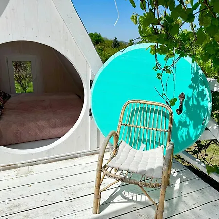 Vulcan Eco Retreat Dom wakacyjny *