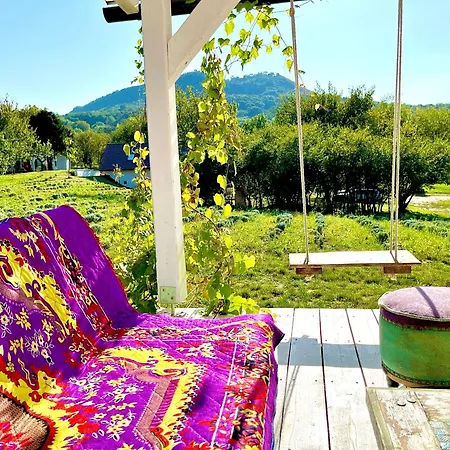 Vulcan Eco Retreat Dom wakacyjny