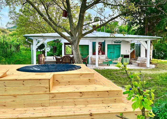 Vulcan Eco Retreat